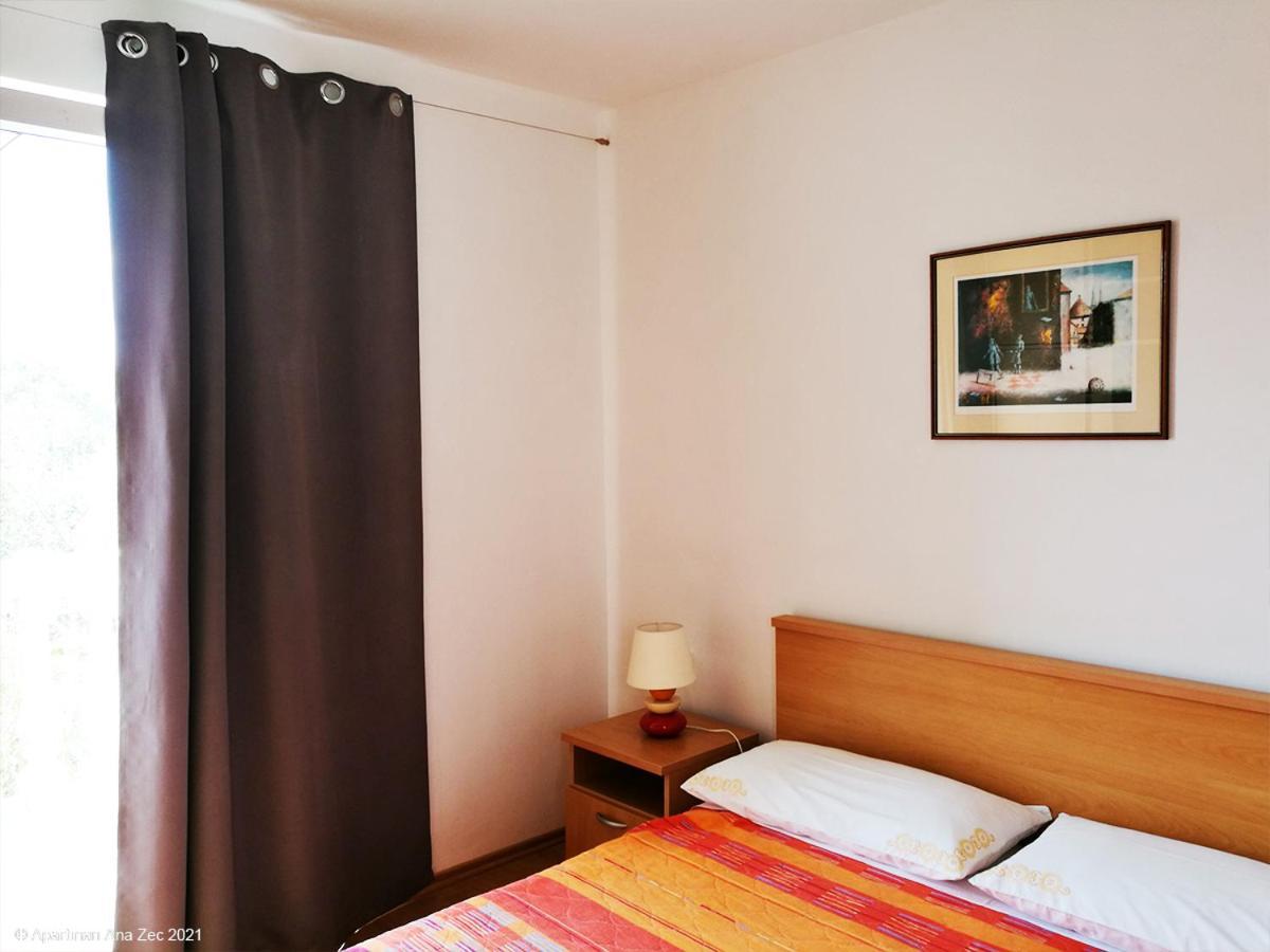 Apartments Zec Brzac エクステリア 写真